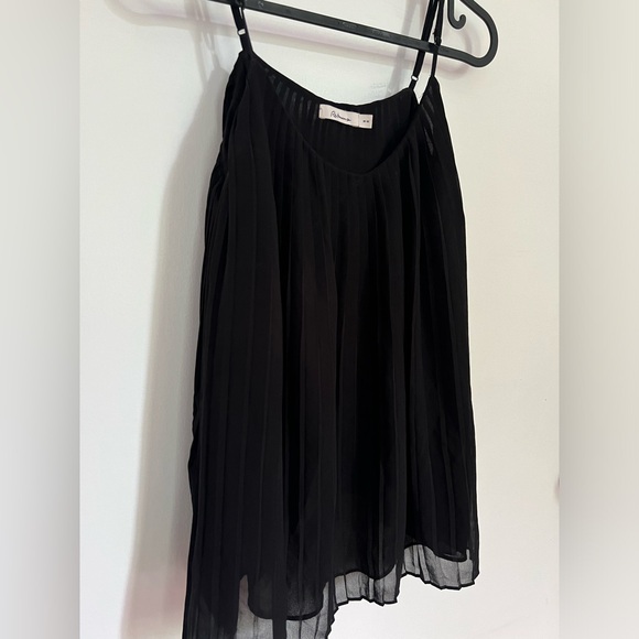 Reitmans Pleated Cami sleeveless tank top adjustable straps plisse loose fit - Picture 3 of 4